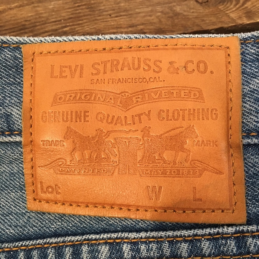 Levi’s - Picture 7 of 8